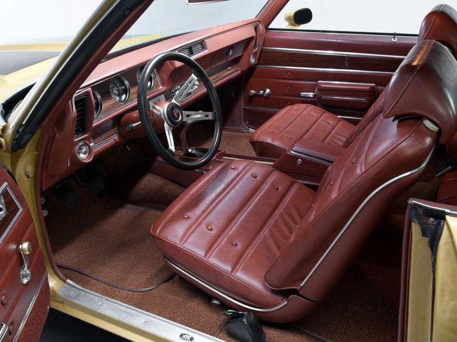  Oldsmobile 442 W-30 Holiday Coupe 1971 года  (фото 2 из 10)